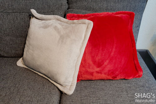 SHAGs Wohnstudio München Decken Wohnen Geschenkartikel ClickandCollect CallandCollect Kissen Rand grau rot