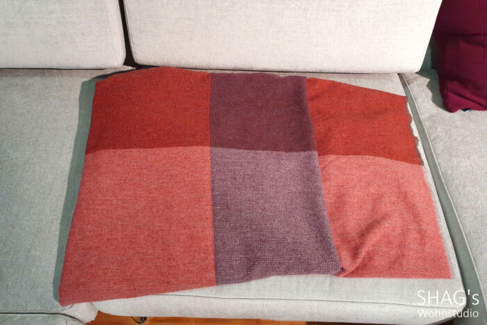 SHAGs Wohnstudio München Decken Wohnen Geschenkartikel ClickandCollect CallandCollect Plaid verschiedene Farben rot Kaschmir Wolle