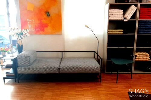 SHAGsWohnstudio München Ausstellungsangebote brühl easy pieces couch sofa relax daybed